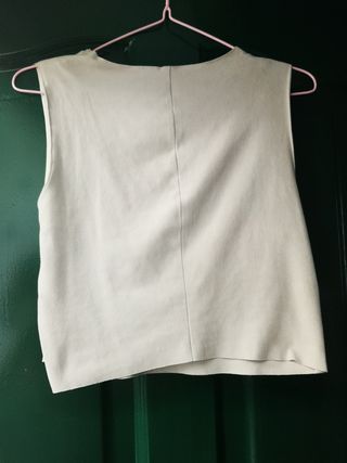 Top efecto piel vuelta Zara talla S