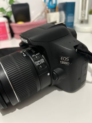 Canon 1300 D