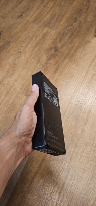 Samsung Galaxy Z Flip 6 12G.RAM 2