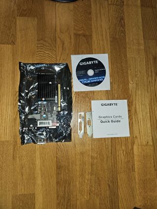 Gygabyte chip Nvidia Ge Force 210 1GB