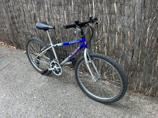 Bicicleta 8-9 años