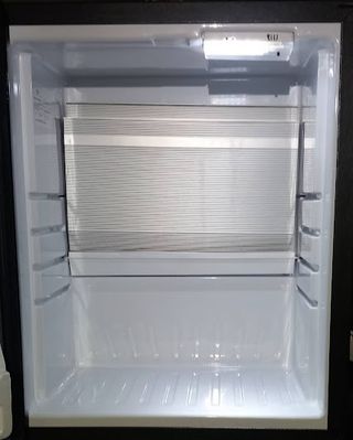 MINIBAR FRIGOFIFICO PEQUEÑO