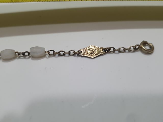 Antigua pulsera virgen