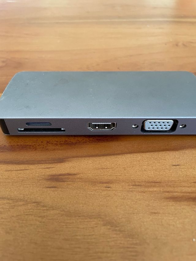 Adaptador 8 en 1 usbc vga hdmi usb ethernet hub