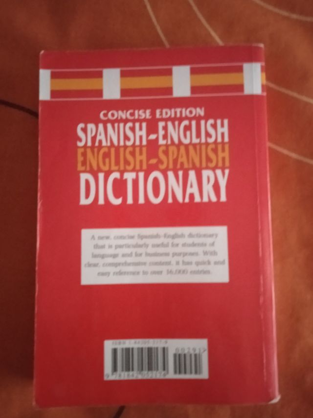 Diccionario español- ingles 📙📘📗📓