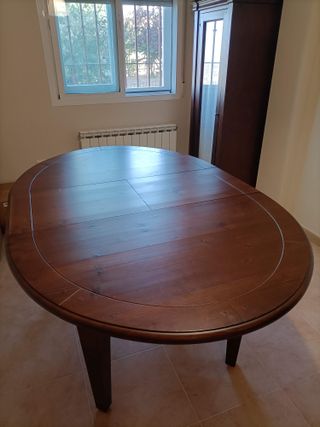 Mesa comedor madera (140cm*113cm), extensible