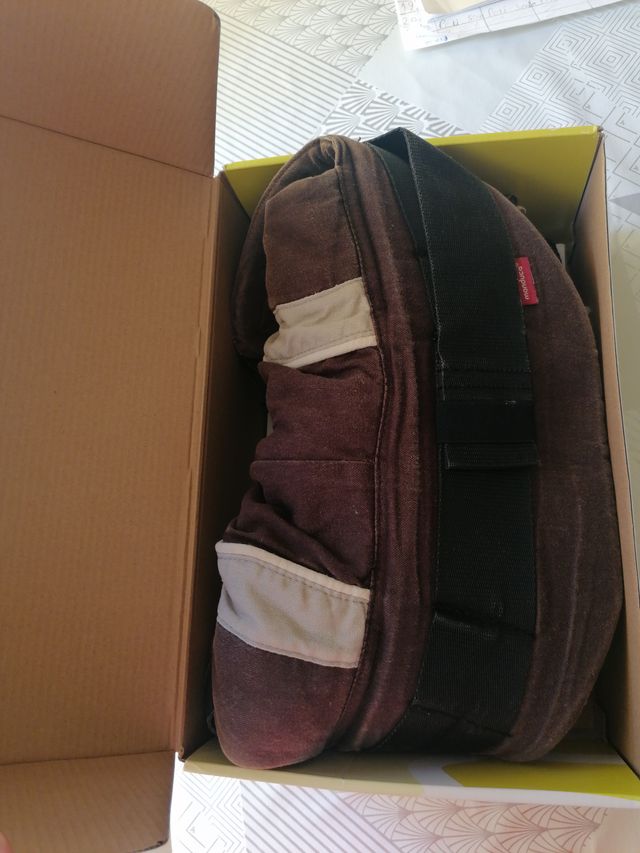 My baby carrier Manduca color marrón
