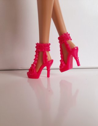 Barbie scarpe e pochette decorate