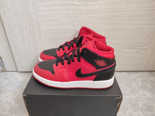 Nike Jordan 1 Mid Reverse Bred GS