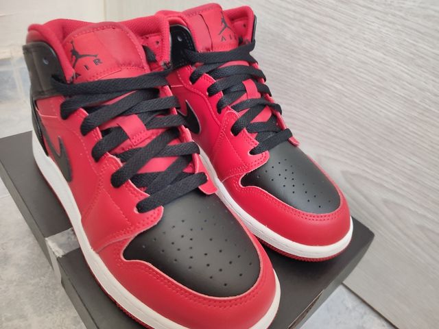 Nike Jordan 1 Mid Reverse Bred GS