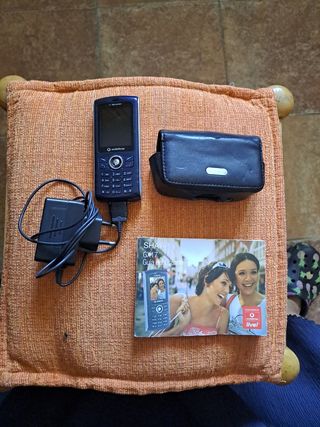 Vecchi telefoni cellulari