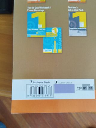 Lote libros de texto de primero bachillerato