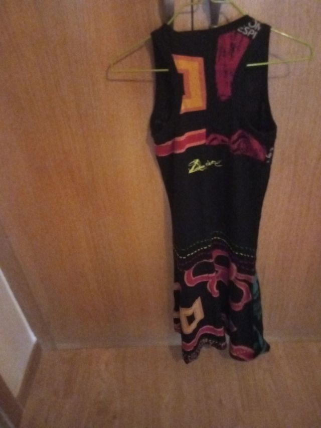 Precioso vestido Desigual