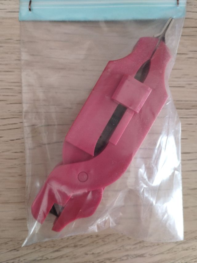 Alicates STONFO para plomos.