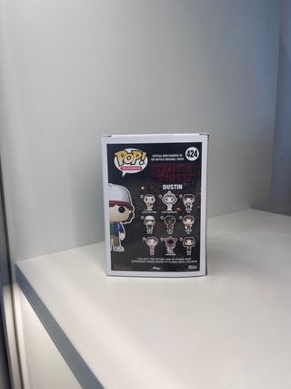 FUNKO POP DUSTIN STRANGER THINGS