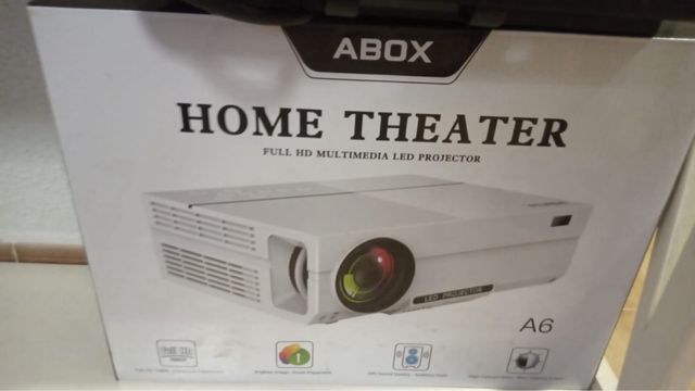 Proyector 4500 lumenes