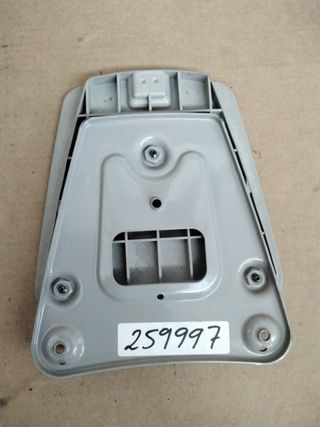 259997 - Kit soporte baúl Piaggio Free