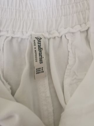 Pantalón corto stradivarius talla s
