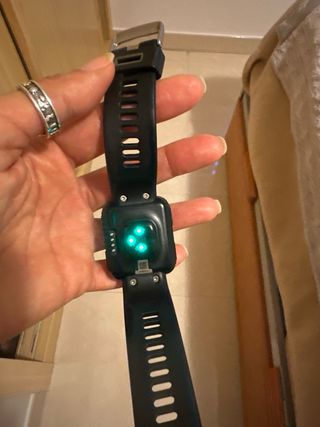 Reloj garmin forunner 35 con cargador