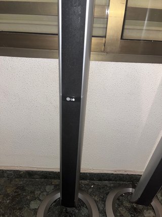 LG modelo LHS-55TPS altavoces de cine en casa