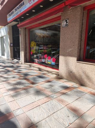 Oficina - Local en venta Alado de colegio academia