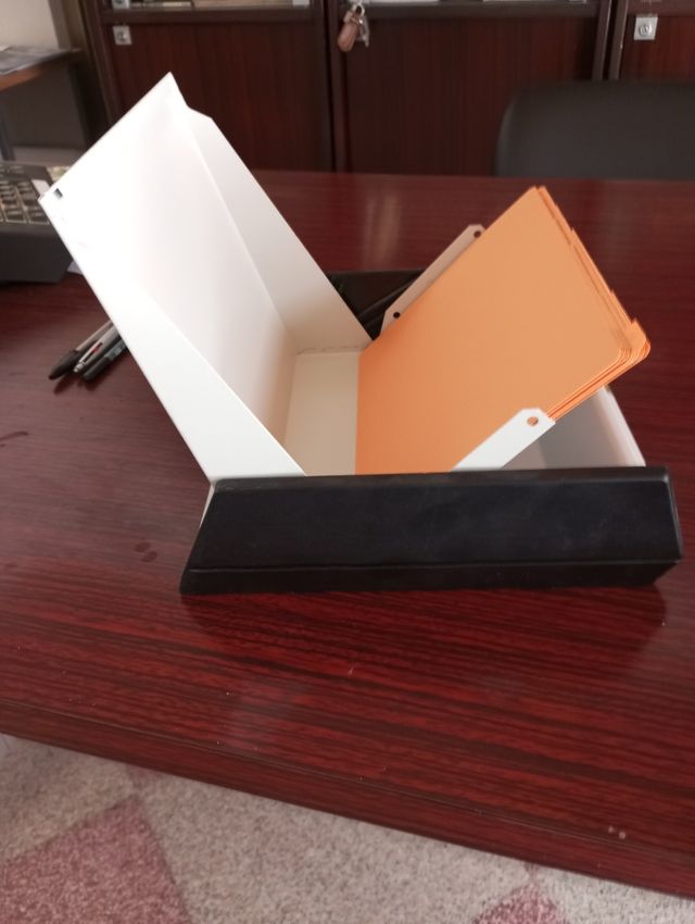 Schedario vintage da tavolo