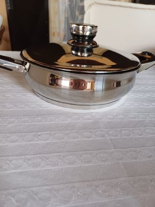 Padella con coperchio Bavaria. 