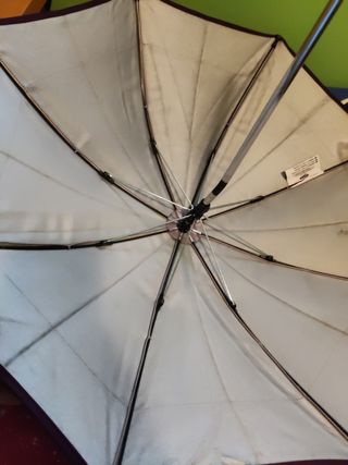 Sombrillas carro Jané (solo queda la morada)