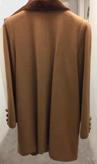 Abrigo antiguo señora. Kalfe boutique. Ropa