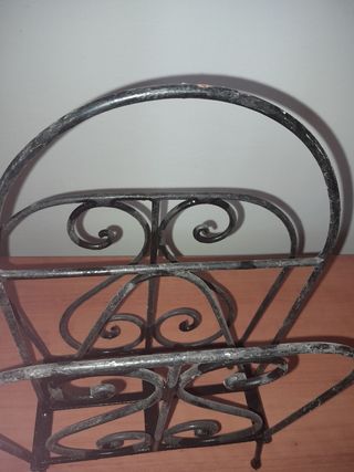 Porta riviste in ferro vintage