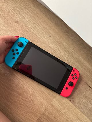 Nintendo Switch con accesorios