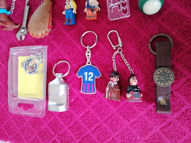 13 llaveros