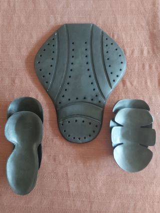 Protecciones chaqueta moto
