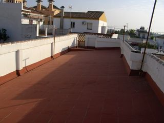 ALQUILER DE CHALET EN GINES AGOSTO Y SEPTIEMBRE