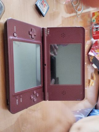 Nintendo DS XL