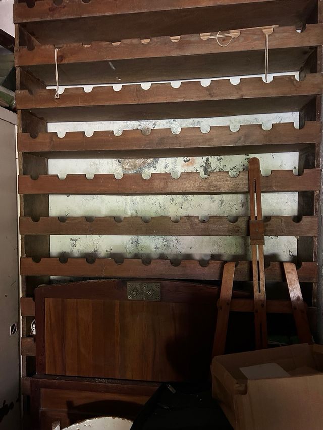 CAPACITÀ PORTABOTTIGLIE Per 130 bottiglie