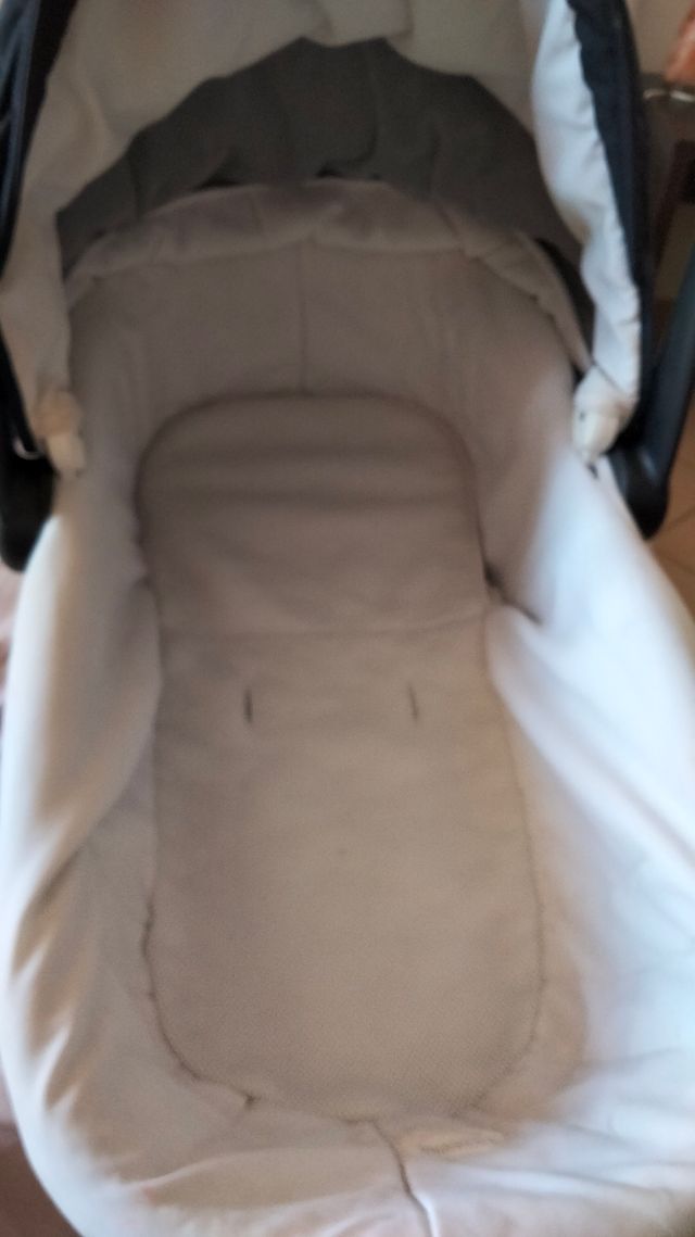 Passeggino e navetta Inglesina zippy 