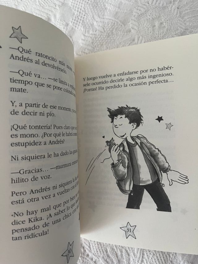Libro "Kika Súperbruja loca por el fútbol"