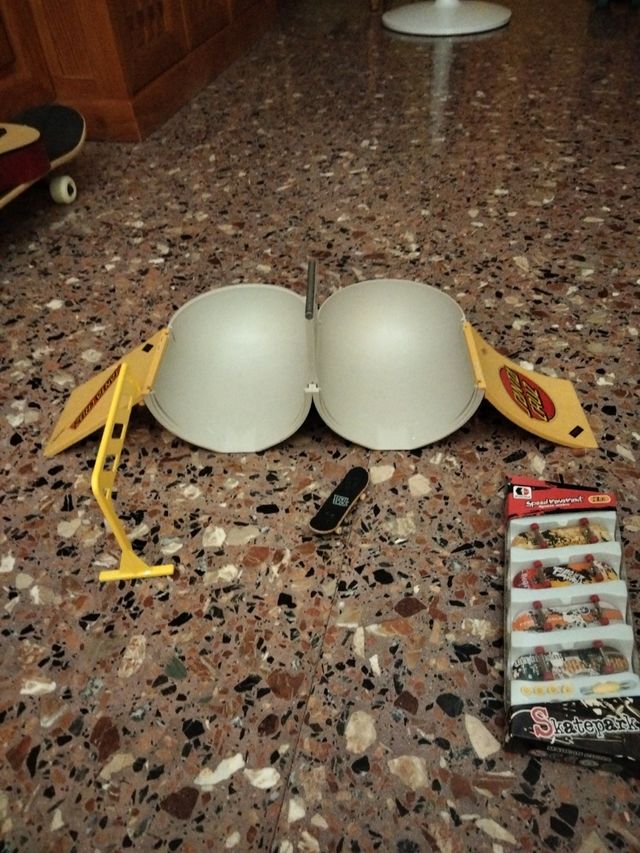 Parque de Skate de Juguete