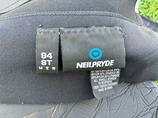 Neopreno Neilpryde manga corta talla S