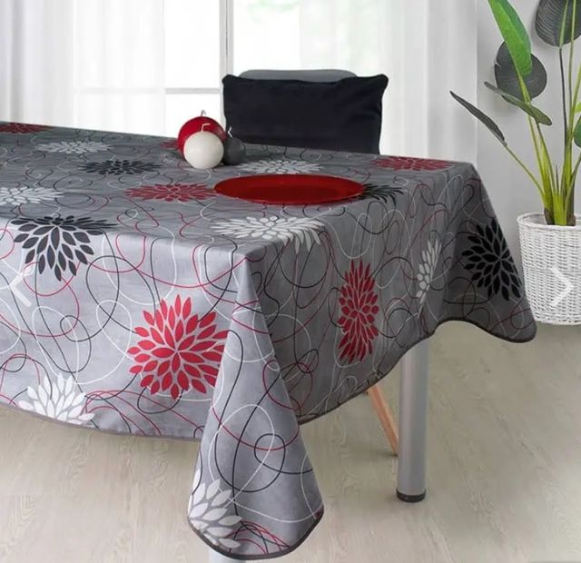 MANTELES ANTIMANCHAS DE 1'50 X 1M