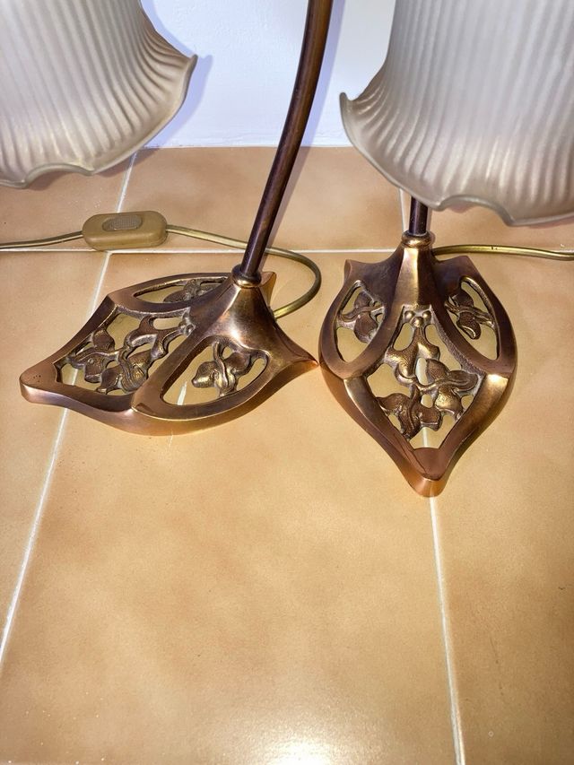 Lampada da tavolo, vetro tulipano in bronzo, vintage