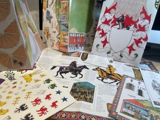 Los castillos y El firmamento: guías interactivas