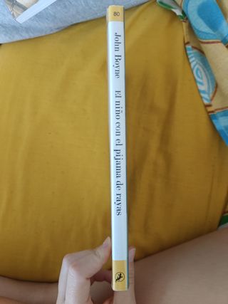 Libro "El niño con el pijama de rayas"