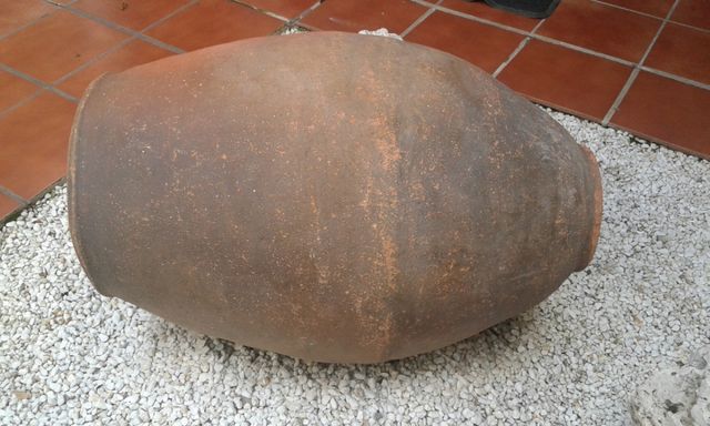 Antigua Tinaja de aceite