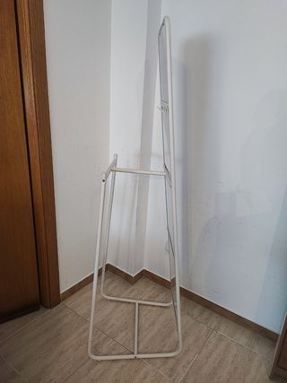 Espejo de pie