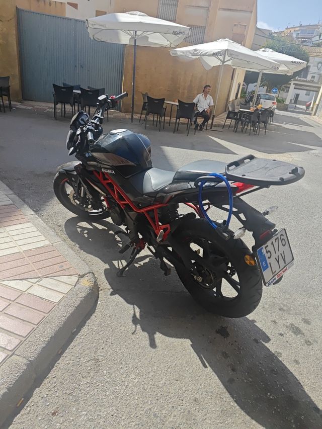 Benelli BN 125