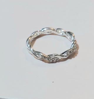 Anillo infinito brillante