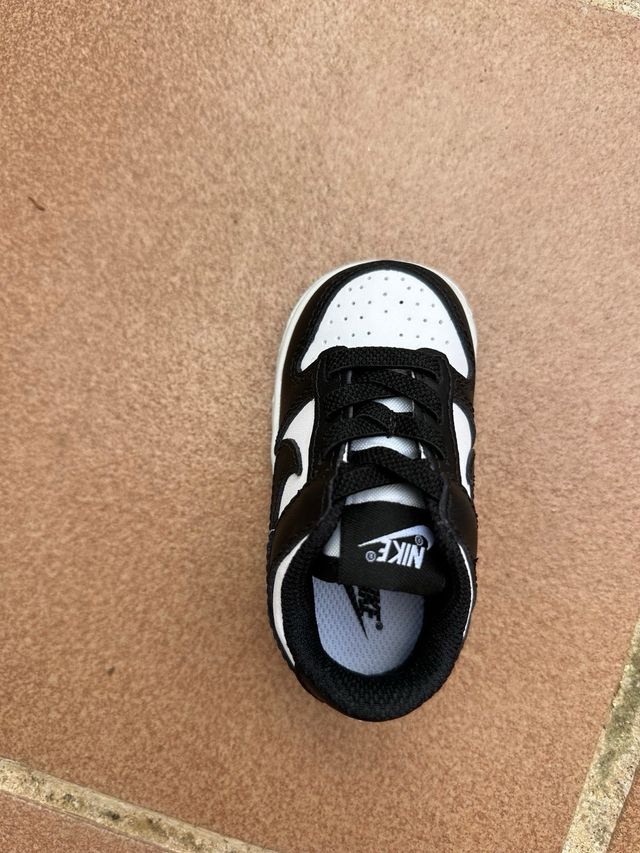 ZAPATOS BEBE NIKE SIN ESTRENAR