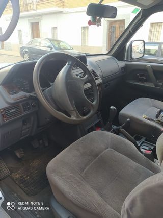 Mitsubishi Montero 2004